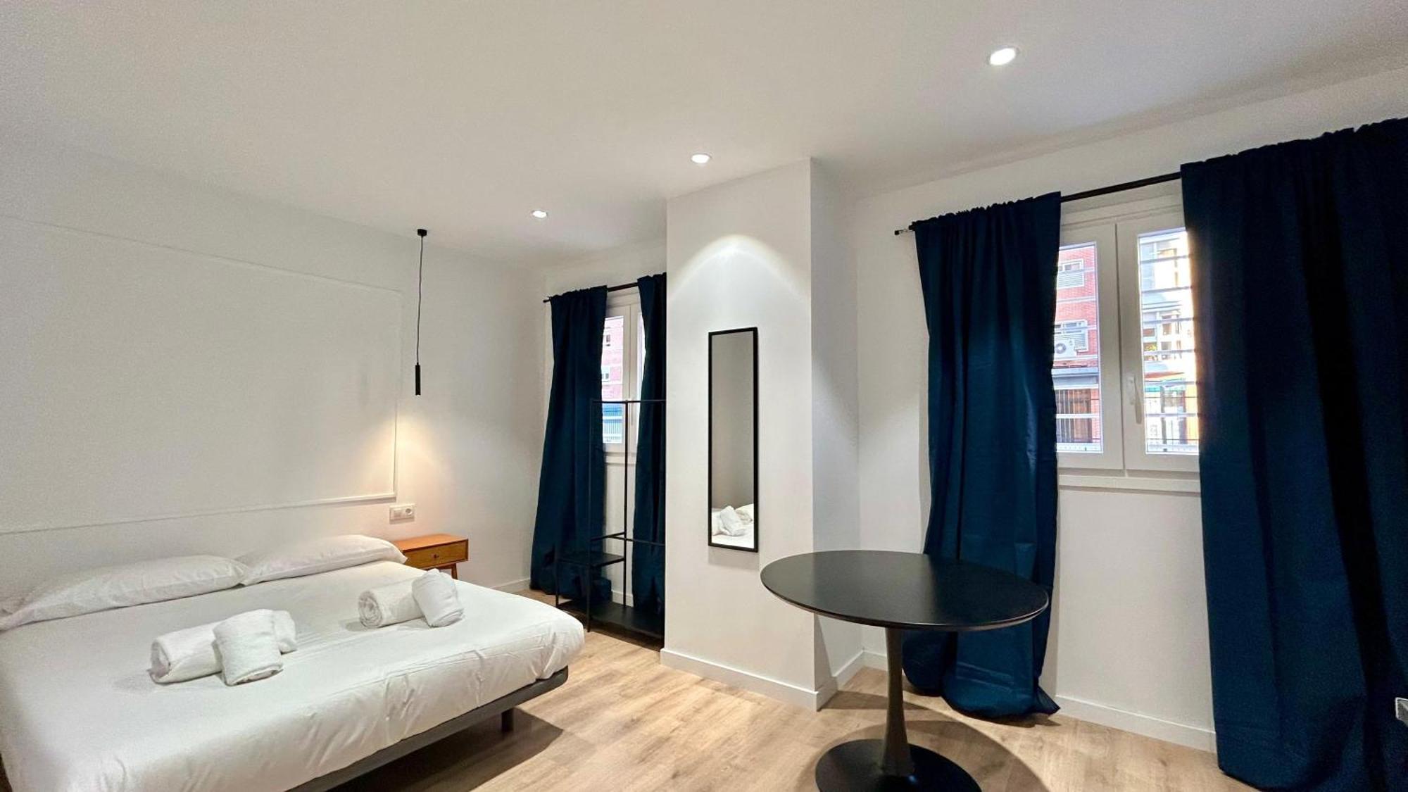 Hotelito Boutique Madrid Puente Vallecas ภายนอก รูปภาพ