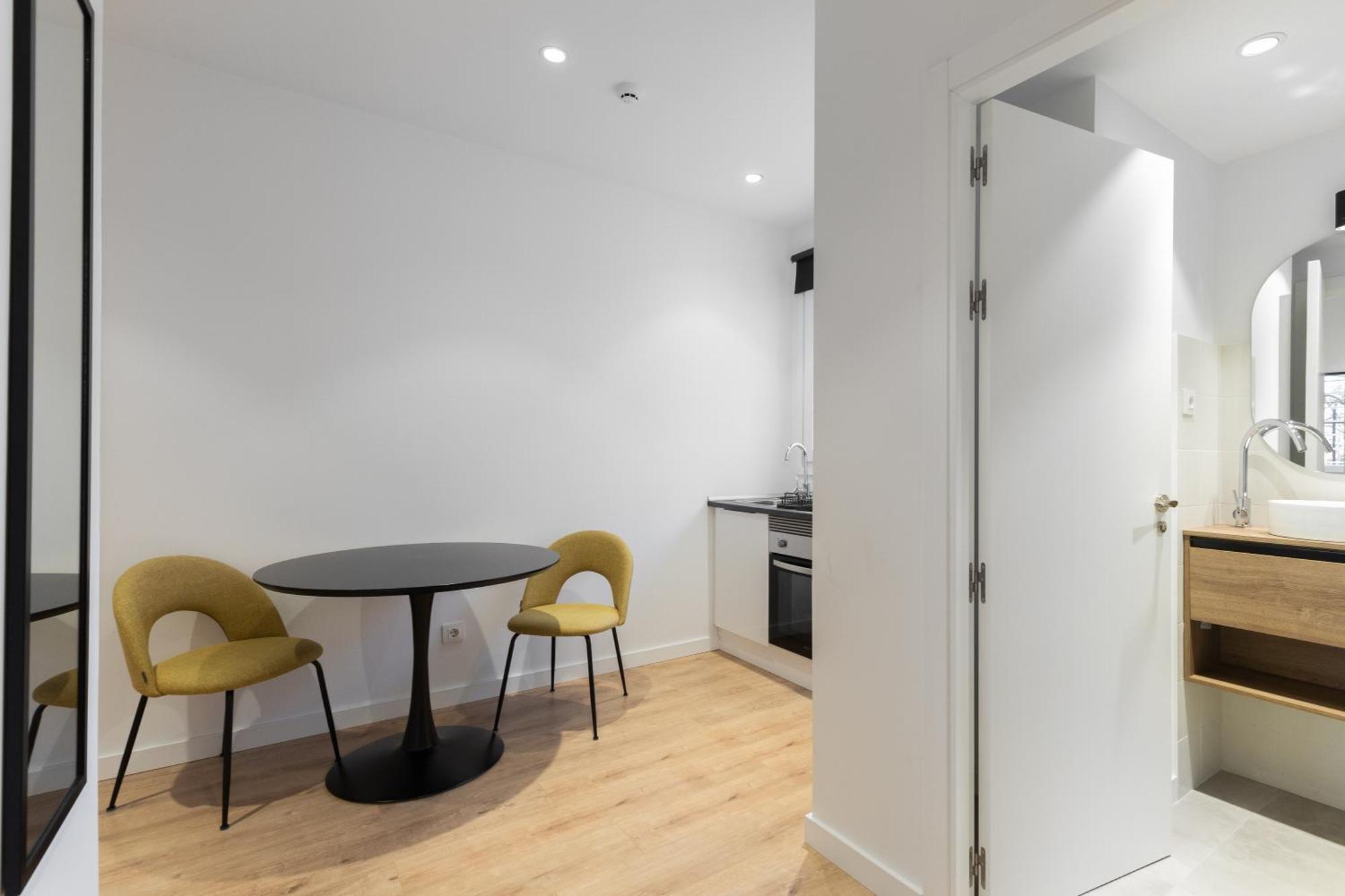 Hotelito Boutique Madrid Puente Vallecas ภายนอก รูปภาพ